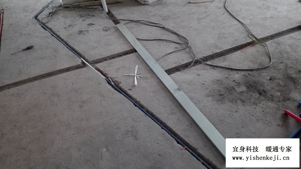 �ɶ�������ů-�����ݼ�ů���ܵ�ʩ��