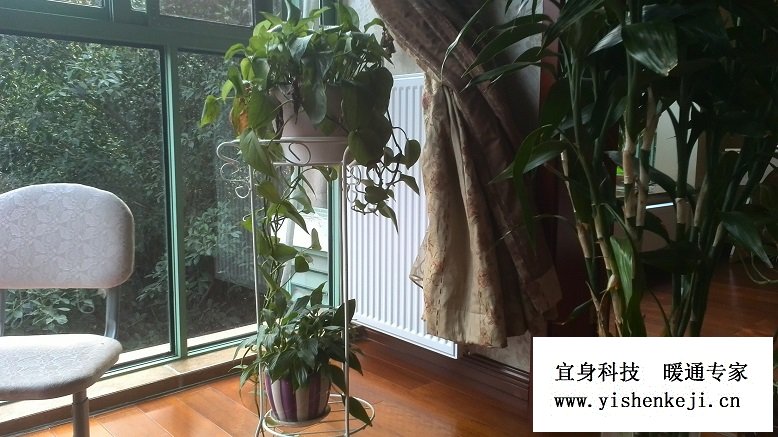 �ɶ�������ů-�����³���װů��Ƭ